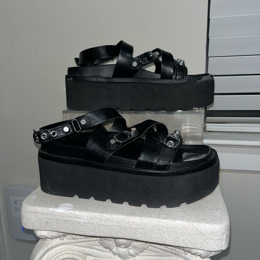 Gothic Black Platform Sandals Steve Madden